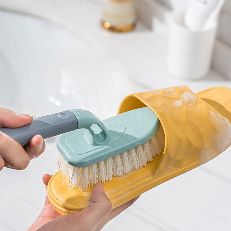 Wall Mounted Bathtub Cleaning Brush